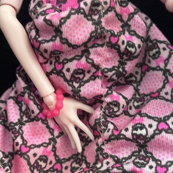 Vintage Monster High, Draculora G1, from Dot dead gorgeous also includes tiara - Picture 8 of 10
